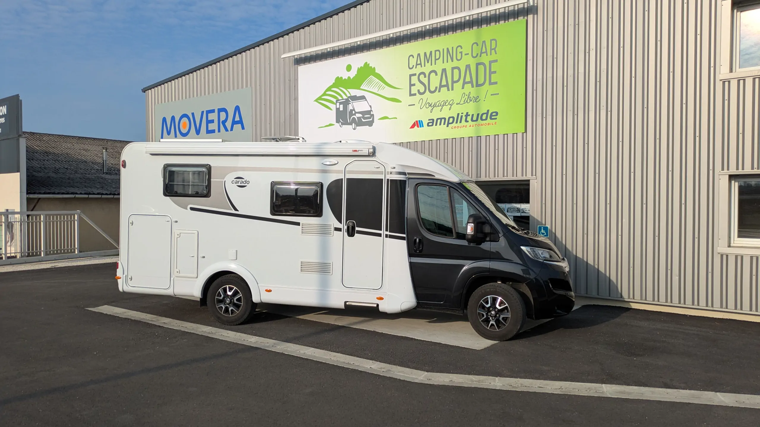 Photo CARADO V337 EDITION 15